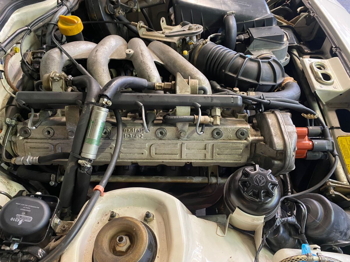 Porsche 944 Oil Leak Repair London Kent Essex