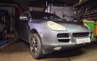 Porsche Cayenne Front Disc Pads Replacement