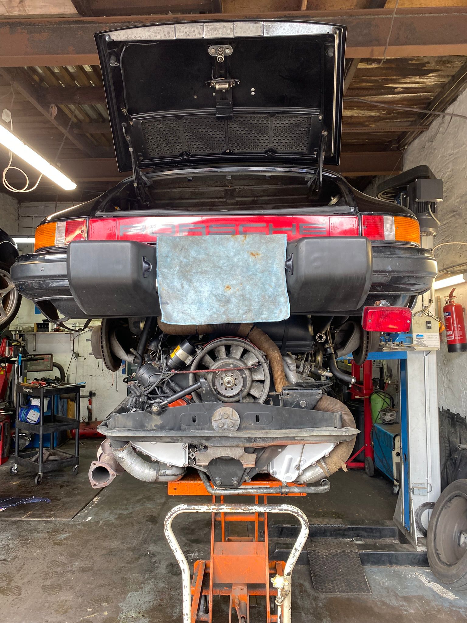 Porsche 930 Service London Kent Essex